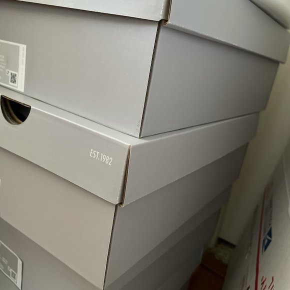 Nike Air Force 1 Neutral Nude Custom - Picture 6 of 10